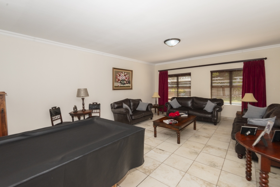 4 Bedroom Property for Sale in Country Club Western Cape